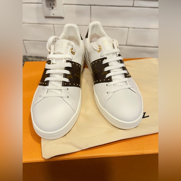 Louis Vuitton Front Row Sneakers - Picture 7 of 9
